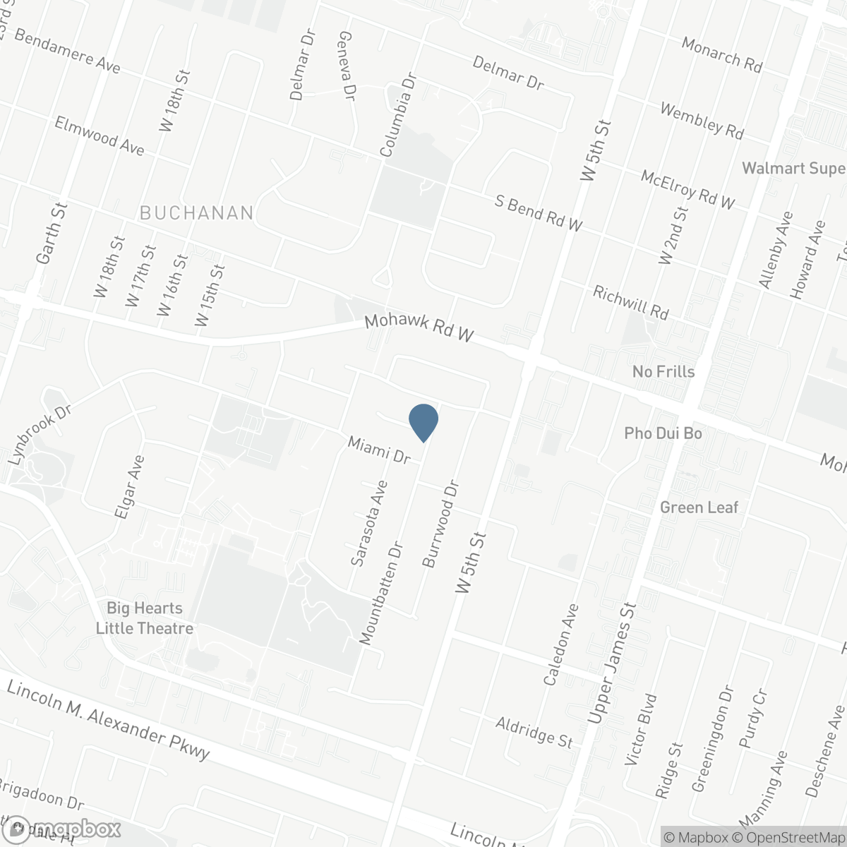 4 BERMUDA COURT, Hamilton, Ontario L9C 2J8